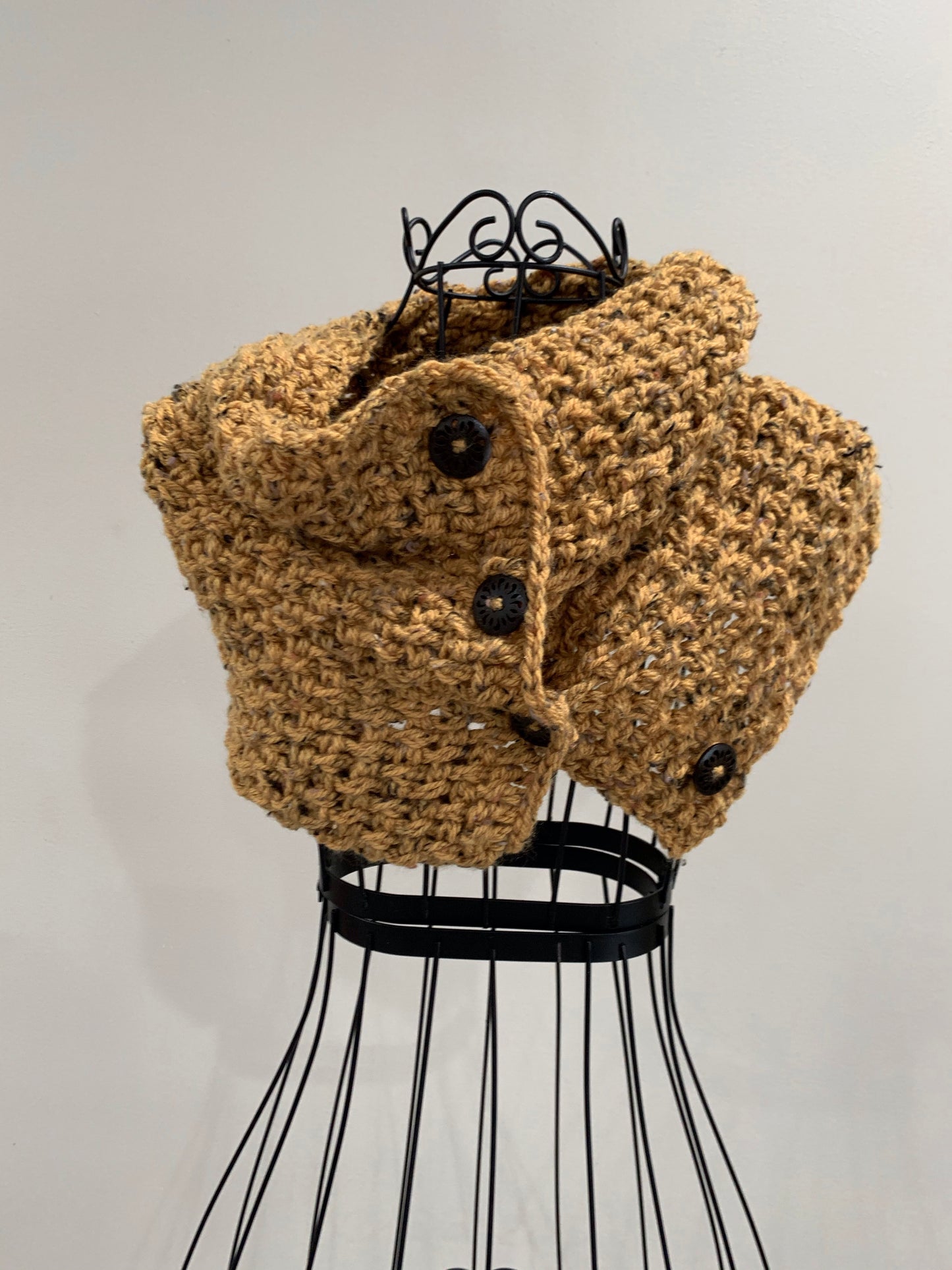 Button Up Cowl